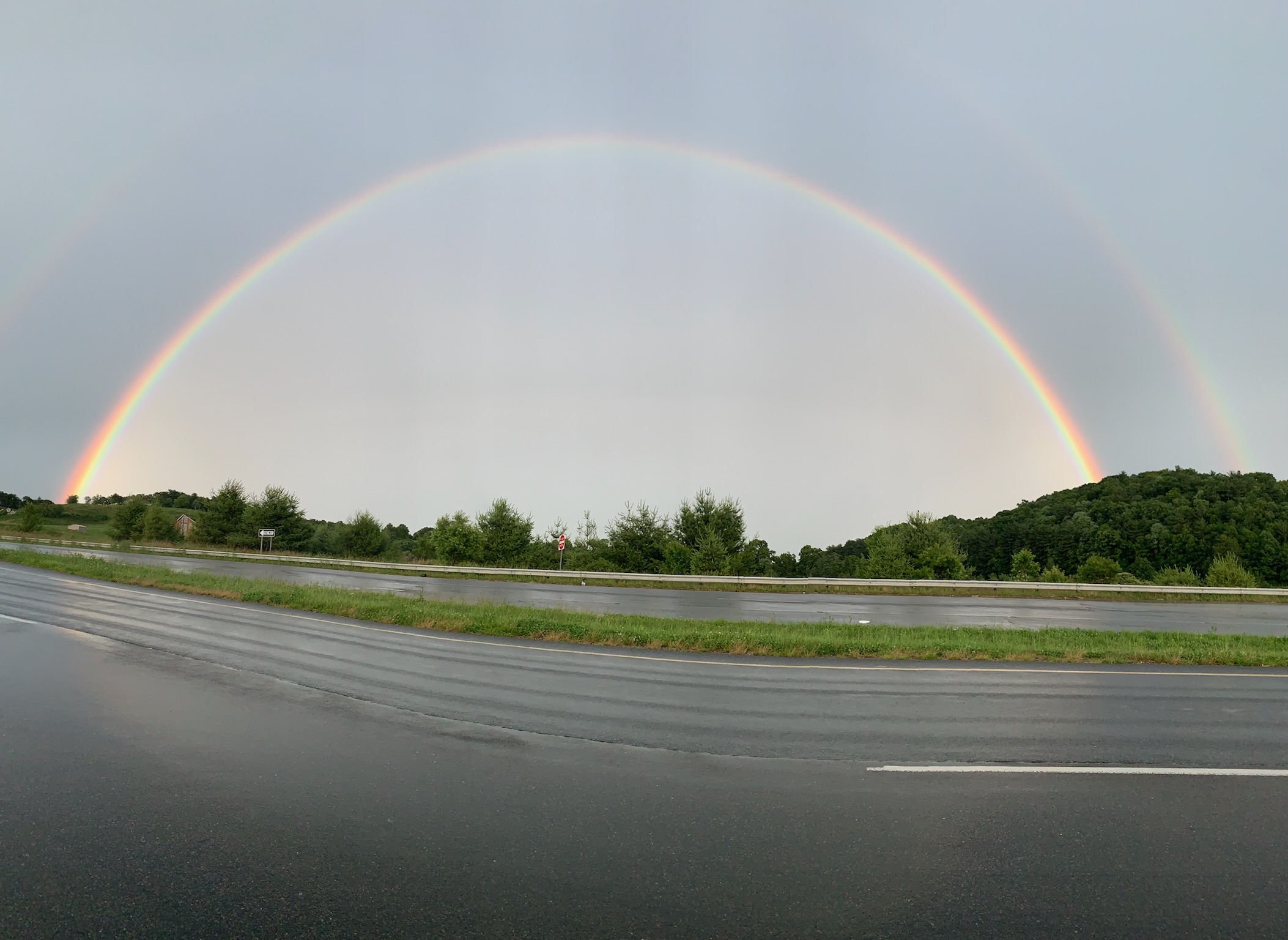 Cellpic Sunday Rainbow