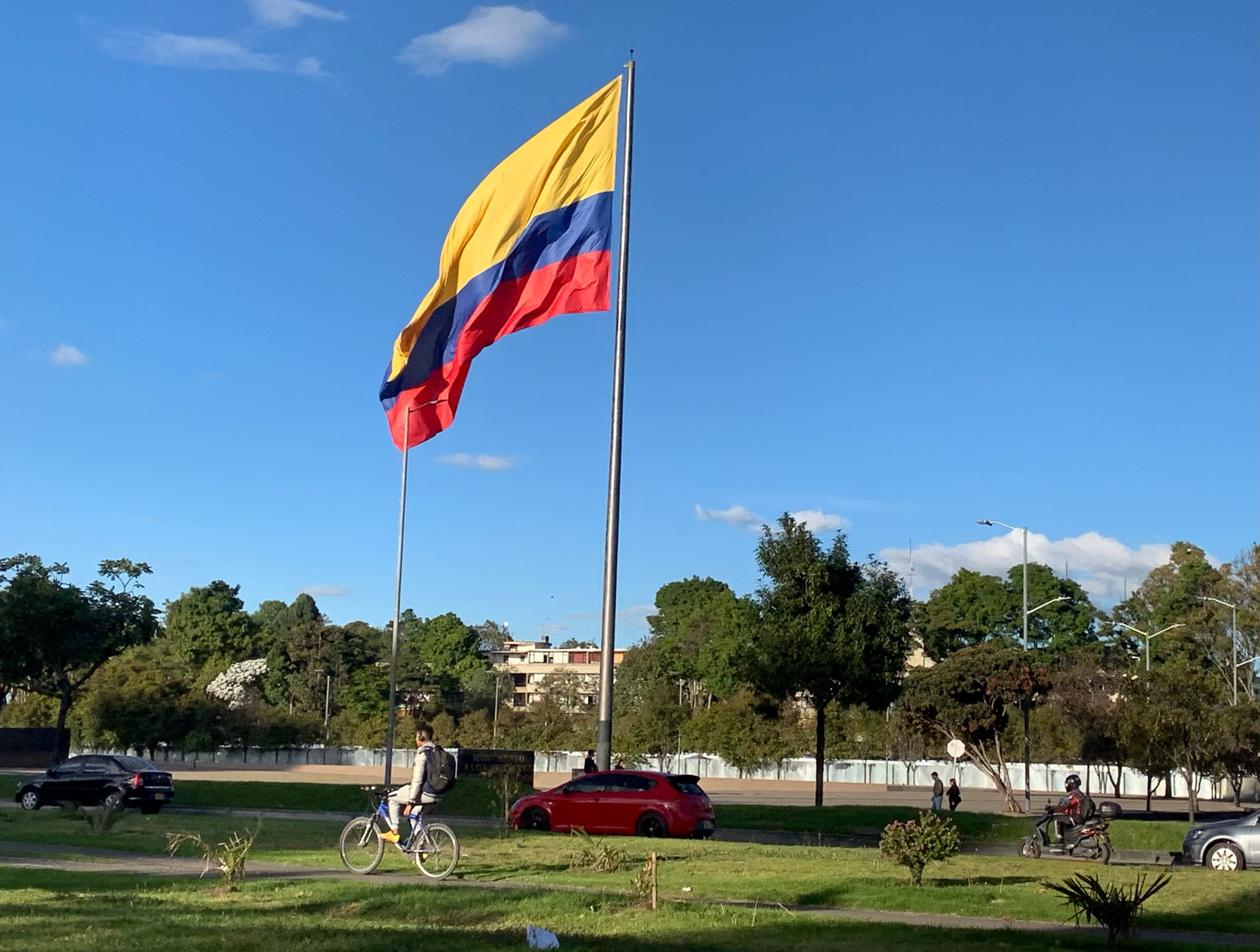 How to Learn Colombian Spanish